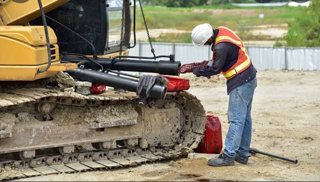 Maintenance of Excavator